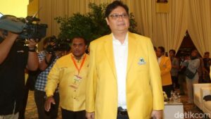 Benarkah DPP Golkar Dikuasai Ratusan Preman Berkedok AMPG?