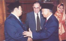 Humor Gus Dur: BJ Habibie Dikhianati Akbar Tandjung di Pilpres 1999
