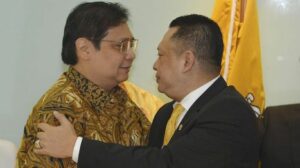 Manuver Panas Bamsoet dan Airlangga Jelang Munas Golkar
