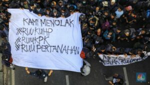 Marak Demo Dari Sabang Sampai Merauke, Apa Kata Jokowi?