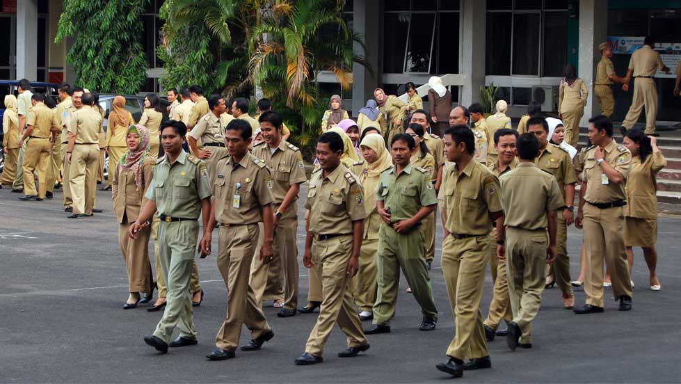 Wow! Jokowi Bakal Hilangkan Jabatan 440 Ribu PNS Eselon III dan IV