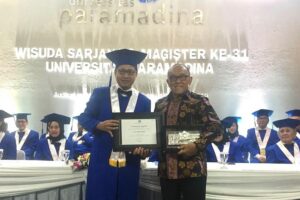 ARB Terima Penghargaan Bhakti Paramadina