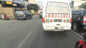 Dengar Bisikan Gaib, Kakek 51 Tahun Ini Curi Ambulans