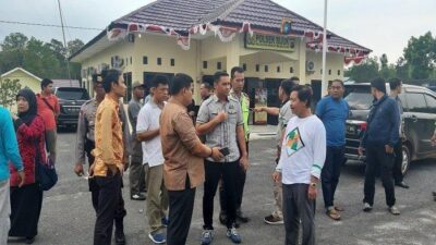 Mobilnya Dirusak, Wagub Babel Terluka Dikeroyok Massa