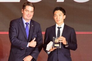 Kento Momota Batalkan Hattrick Player of The Year Marcus/Kevin