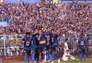 Bantai Arema FC 5-1, Bambang Nurdiansyah Amankan PSIS Dari Degradasi