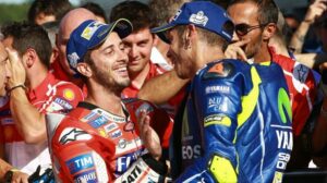 Dovizioso Bakal Ikut Gantung Helm Jika Valentino Rossi Pensiun