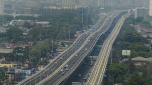 Tol Layang Jakarta-Cikampek Bergelombang, Amankah Dilewati?