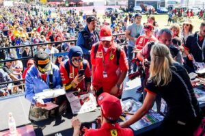 Bantu Korban Kebakaran Australia, F1 Lelang Memorabilia Para Pembalap