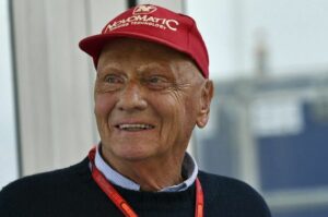 Kematian Niki Lauda Bayangi Kemenangan Mercedes Musim 2019