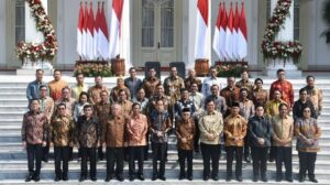 Ekonomi Loyo, Jokowi Diprediksi Segera Rombak Tim Ekonomi