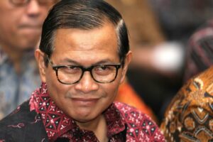 Mitos Bakal Lengser, Pramono Anung Larang Jokowi ke Kediri