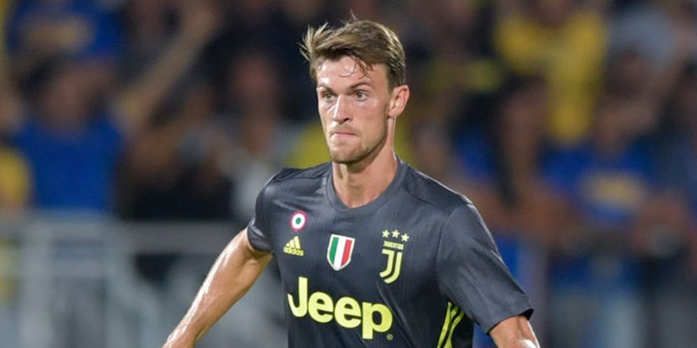 Bek Daniele Rugani Positif Corona, Juventus dan Inter Milan Radar Aktual