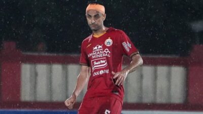 Tabrak Ndouassel, Kepala Dutra Bocor dan Dapat 5 Jahitan