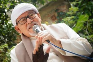 Innalillahi, Pengasuh Ponpes Ilmu Al-Quran KH Bashori Alwi Tutup Usia