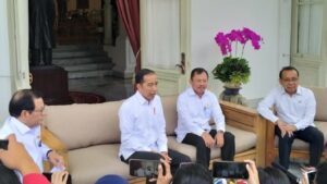 Jokowi Bisa Digugat Terkait Wabah Virus Corona
