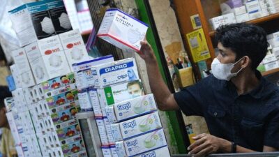 2 Warga Depok Positif Corona, Harga Masker Melonjak 10 Kali Lipat