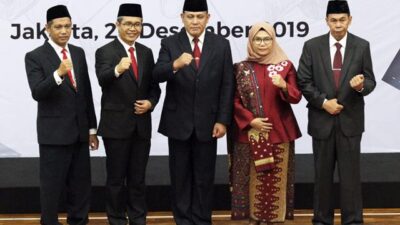 Di Tengah Wabah Corona, Pimpinan KPK Minta Naik Gaji Hingga Rp.300 Juta