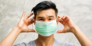 5 Langkah Memakai Masker dengan Baik dan Benar