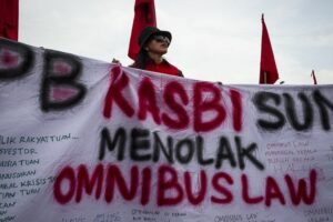 Tolak Omnibus Law Ciptaker, Puluhan Ribu Buruh Demo Virtual Ke Baleg DPR