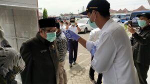 Tony Eka Candra Pantau Protokol Kesehatan di Simpul Transportasi Lampung