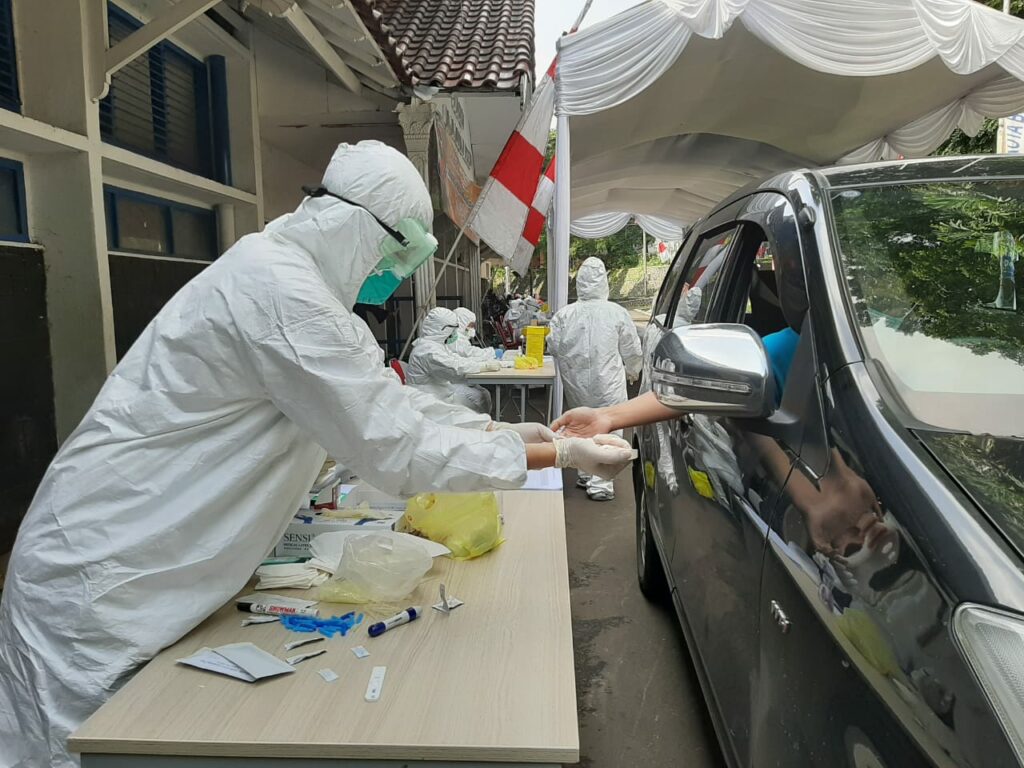 RS Siloam dan Lippo Malls Sediakan Drive Thru Untuk Rapid Test