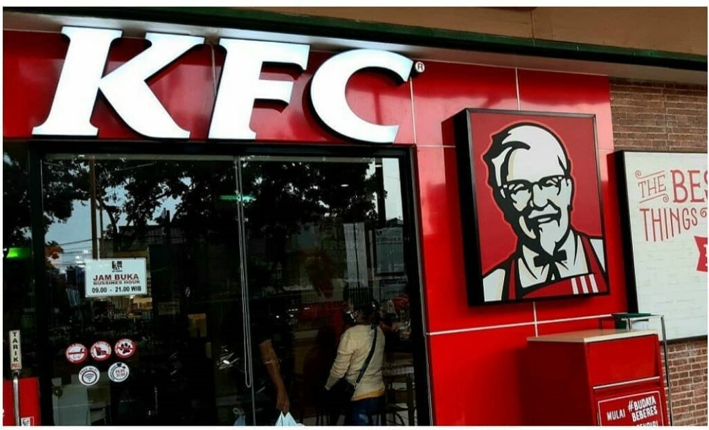 Tutup 97 Gerai, KFC Rumahkan Sebagian Karyawan dan Potong THR