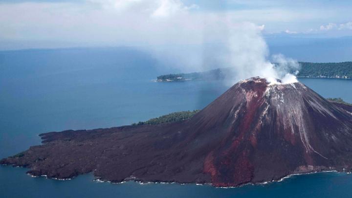 6 Gunung Berapi Indonesia Sedang Terbangun Dari Tidurnya