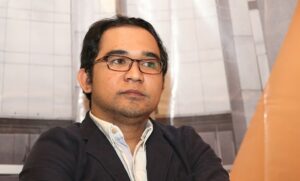 Ahli UGM: Jokowi Teken UU Karantina, Kenapa Yang Dipakai Darurat Sipil 1959?