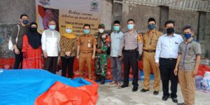 Politisi Golkar Ini Tebar Ribuan Paket Sembako di Kabupaten Bekasi
