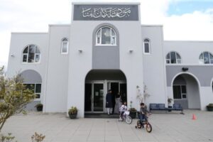 Pertama Kalinya Masjid Tertua di Vancouver Kumandangkan Adzan