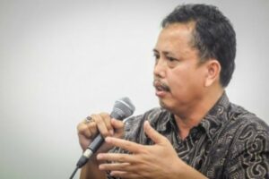 IPW Sarankan 12 Menteri Jokowi Yang Tak Jelas Kinerjanya Ini Untuk Diganti