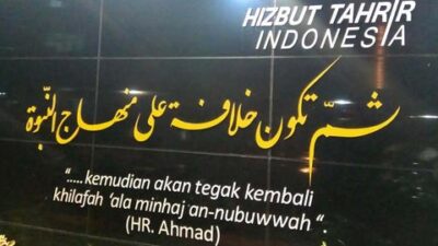 Ahmad Khozinudin: PDIP Lancang Sejajarkan Khilafah Dengan Komunisme