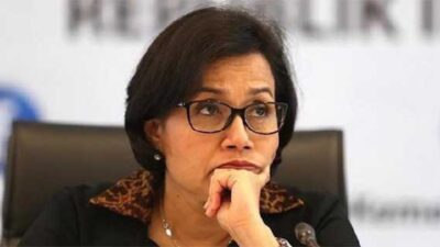 Iwan Sumule: Wajar Sri Mulyani Dipuji Bank Dunia, Rajin Ngutang Dengan Bunga Tinggi