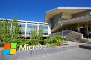 Microsoft Bakal Tutup 83 Gerai di Seluruh Dunia, Kenapa?