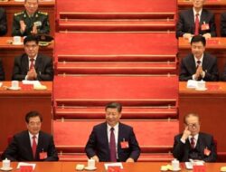 Trump Larang Anggota Partai Komunis China dan Keluarganya Masuk AS
