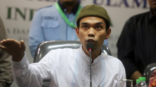 Kisah Ustadz Abdul Somad Dituduh Teroris ISIS, Diusir Dari Pesawat Yang Dinaiki Presiden