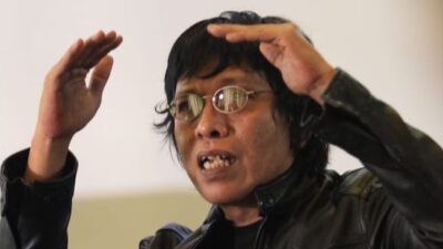 Adian Sarankan Jokowi Cari Menteri Baru Double Gardan, Jangan Kena Lumpur Langsung Macet