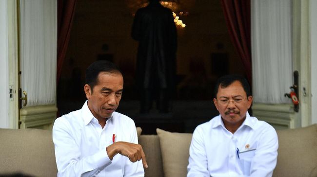Indikator: Kepercayaan Publik Terhadap Jokowi dan Terawan Atasi Corona Turun