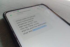 Marak SMS Pinjol, Asosiasi Wanti-Wanti Masyarakat Jangan Tergiur
