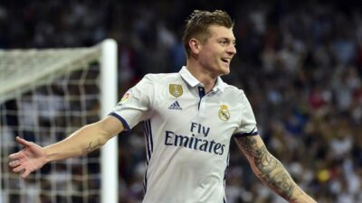 Kroos Ungkap Hebohnya Isi Grup WA Real Madrid Saat Barcelona Dihabisi di Liga Champions