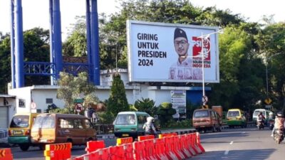 Viral Baliho Giring Capres 2024, Istri Mohon Didoakan