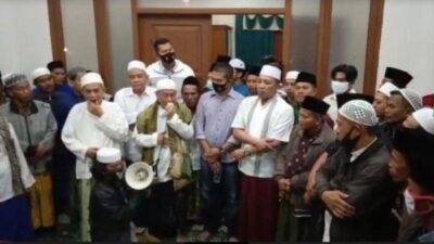 Merasa Dijebak Kasus Narkoba, Santri Pesantren di Sampang Sekap Oknum Polisi