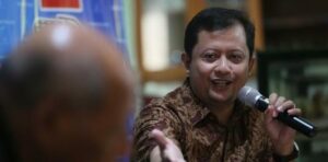 Ekonomi Anjlok Bukti Slogan Kerja, Kerja, Kerja Hanya Sebatas Ilusi