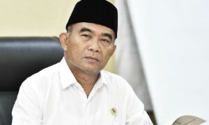 Menko Muhadjir Minta Kaum Milenial Tiru Cara Jokowi Berpikir Out of The Box