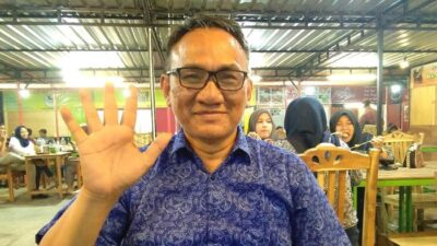 Andi Arief Mimpi Jokowi dan Para Menteri Positif Corona Hingga Dirawat Di RS