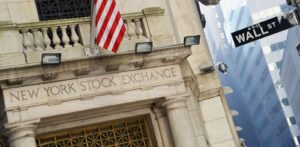 Bursa Saham Asia-Pasifik Tergelincir Karena Mengekor Wall Street