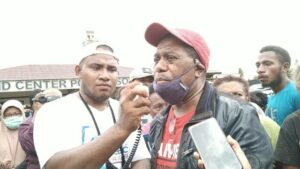 Edo Kondologit: Papua Tak Pernah Damai Karena Rasa Keadilan Tercederai