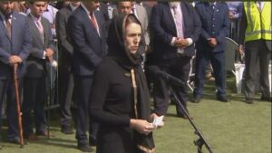 Kenang 51 Shuhada Christchurch, PM Selandia Baru Kenakan Hijab