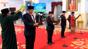 Jokowi Lantik Komisaris Inalum Orang Dekat Menko Luhut Jadi Bos LPS